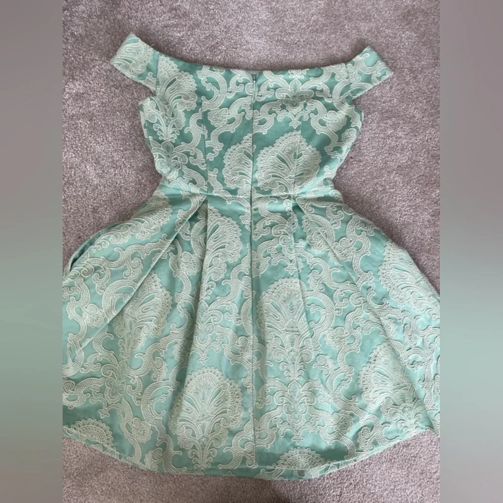 Mint Green Dress - Picture 5 of 5